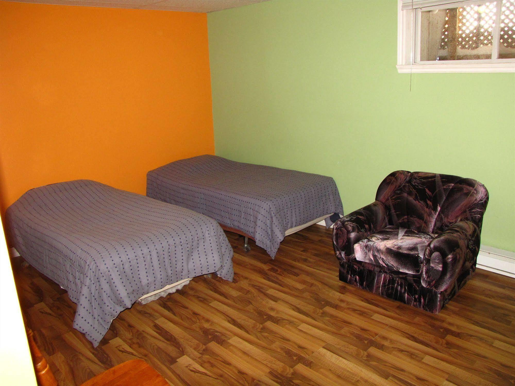 Motel & Chalets --Shefford-Waterloo- Habitation Forest Extérieur photo